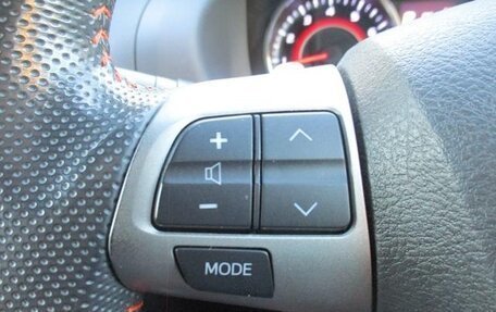 Toyota Wish II, 2015 год, 1 183 000 рублей, 13 фотография