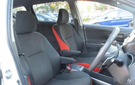 Toyota Wish II, 2015 год, 1 183 000 рублей, 25 фотография