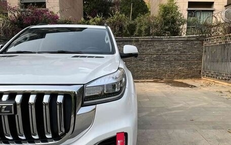 Haval H9 I рестайлинг, 2022 год, 2 050 000 рублей, 10 фотография