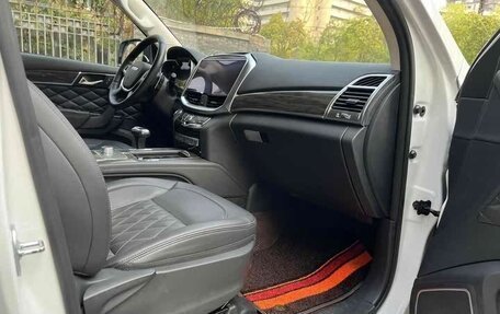 Haval H9 I рестайлинг, 2022 год, 2 050 000 рублей, 19 фотография
