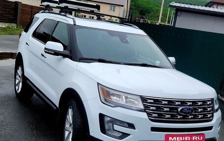 Ford Explorer VI, 2017 год, 3 200 000 рублей, 3 фотография