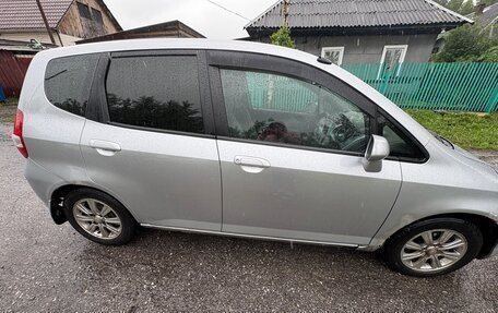 Honda Fit III, 2003 год, 500 000 рублей, 5 фотография