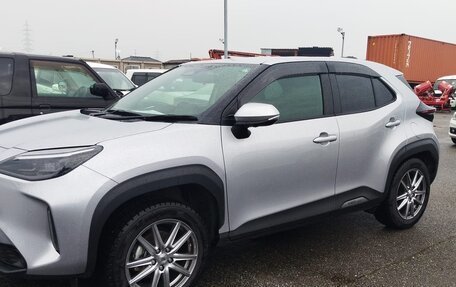 Toyota Yaris Cross, 2024 год, 2 180 000 рублей, 1 фотография
