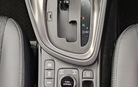 Toyota Yaris Cross, 2024 год, 2 180 000 рублей, 6 фотография