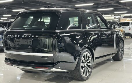 Land Rover Range Rover IV рестайлинг, 2024 год, 28 000 000 рублей, 3 фотография