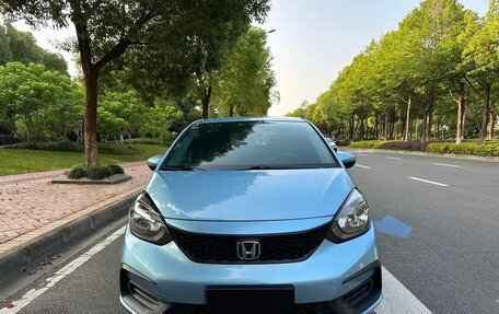 Honda Fit, 2021 год, 1 000 000 рублей, 2 фотография
