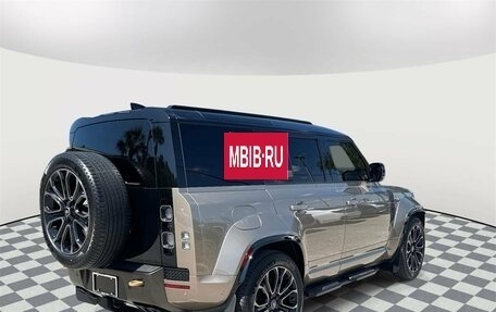 Land Rover Defender II, 2025 год, 27 900 000 рублей, 5 фотография