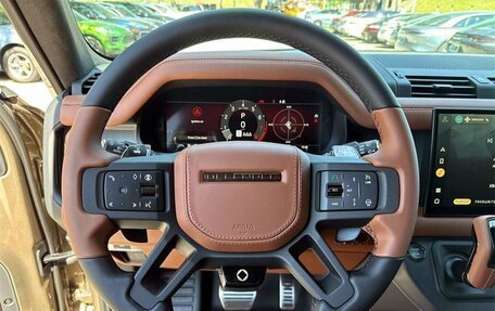 Land Rover Defender II, 2025 год, 27 900 000 рублей, 25 фотография