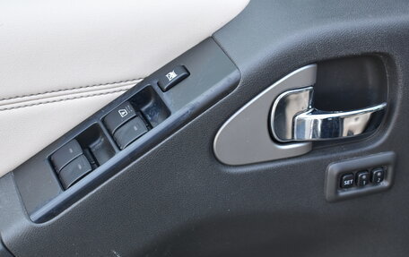 Nissan Pathfinder, 2011 год, 1 400 000 рублей, 8 фотография