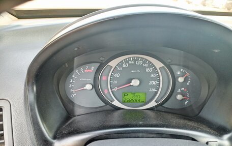 Hyundai Tucson III, 2005 год, 740 000 рублей, 7 фотография