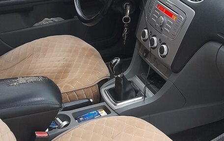 Ford Focus II рестайлинг, 2008 год, 600 000 рублей, 3 фотография