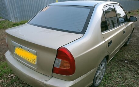 Hyundai Accent II, 2001 год, 260 000 рублей, 2 фотография