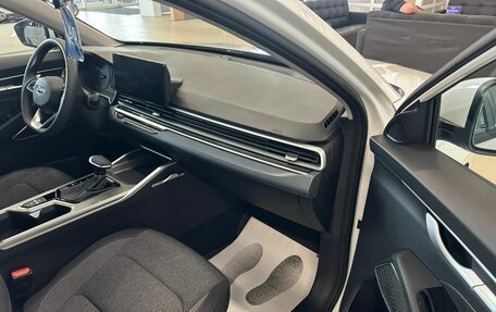 Geely Emgrand, 2024 год, 2 129 000 рублей, 12 фотография