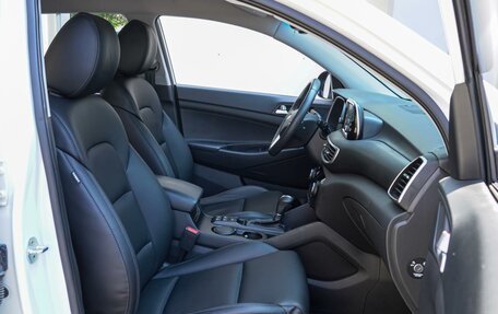 Hyundai Tucson III, 2018 год, 2 380 000 рублей, 8 фотография