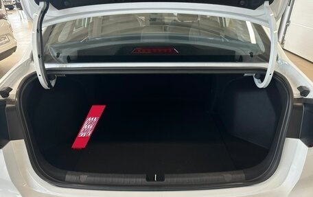 Geely Emgrand, 2024 год, 2 129 000 рублей, 19 фотография