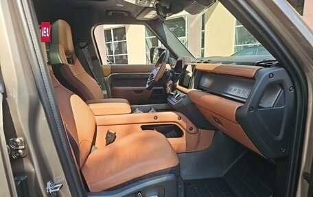 Land Rover Defender II, 2025 год, 29 000 000 рублей, 9 фотография