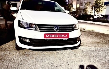 Volkswagen Polo VI (EU Market), 2017 год, 870 000 рублей, 2 фотография