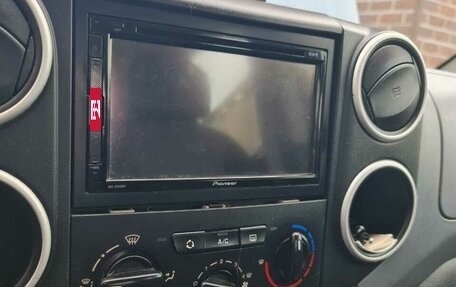 Citroen Berlingo II рестайлинг, 2010 год, 600 000 рублей, 3 фотография