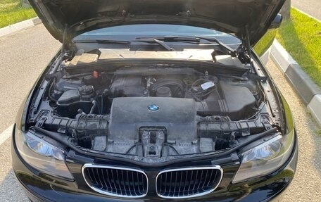 BMW 1 серия, 2011 год, 770 000 рублей, 15 фотография