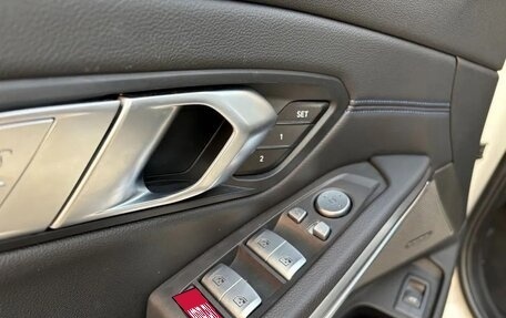 BMW 3 серия, 2020 год, 2 990 000 рублей, 14 фотография