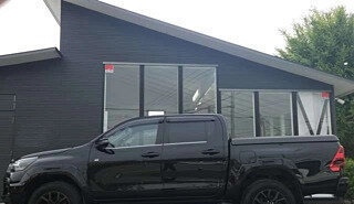 Toyota Hilux VIII, 2022 год, 3 740 000 рублей, 2 фотография