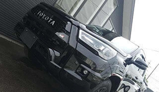 Toyota Hilux VIII, 2022 год, 3 740 000 рублей, 6 фотография