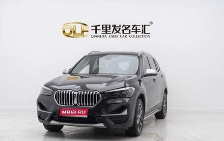 BMW X1, 2022 год, 2 350 000 рублей, 1 фотография