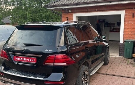 Mercedes-Benz GLE, 2016 год, 3 500 000 рублей, 3 фотография