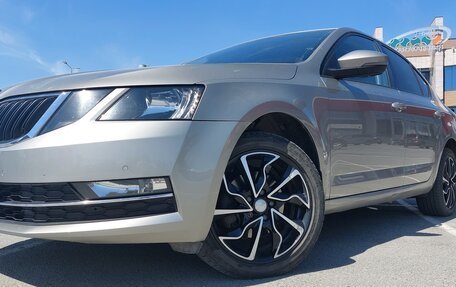 Skoda Octavia, 2019 год, 1 590 000 рублей, 2 фотография