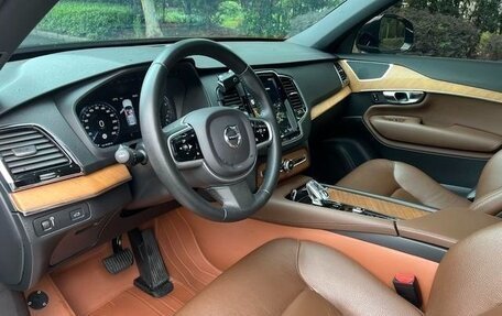Volvo XC90 II рестайлинг, 2021 год, 4 120 000 рублей, 3 фотография