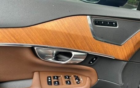Volvo XC90 II рестайлинг, 2021 год, 4 120 000 рублей, 10 фотография