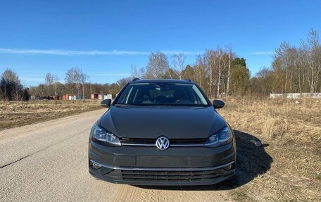 Volkswagen Golf VII, 2017 год, 1 990 000 рублей, 5 фотография