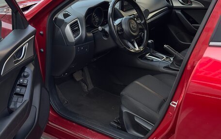 Mazda 3, 2017 год, 1 100 000 рублей, 11 фотография