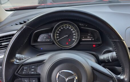 Mazda 3, 2017 год, 1 100 000 рублей, 9 фотография