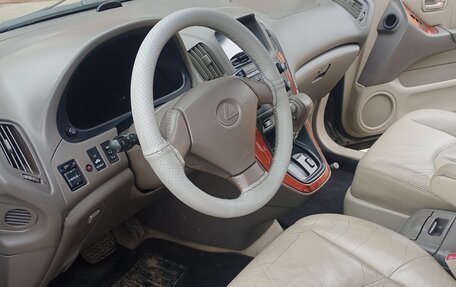 Lexus RX IV рестайлинг, 2000 год, 730 000 рублей, 5 фотография
