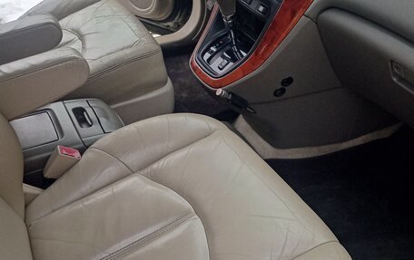 Lexus RX IV рестайлинг, 2000 год, 730 000 рублей, 12 фотография