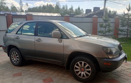 Lexus RX IV рестайлинг, 2000 год, 730 000 рублей, 7 фотография