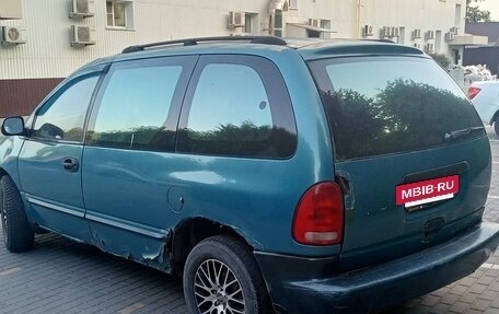 Plymouth Voyager III, 1997 год, 378 000 рублей, 8 фотография