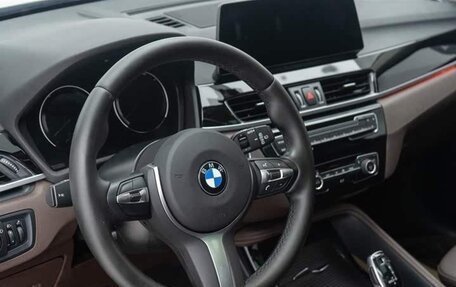 BMW X1, 2022 год, 2 350 000 рублей, 13 фотография