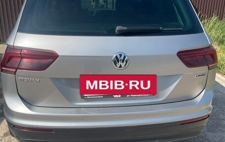Volkswagen Tiguan II, 2019 год, 2 549 999 рублей, 3 фотография
