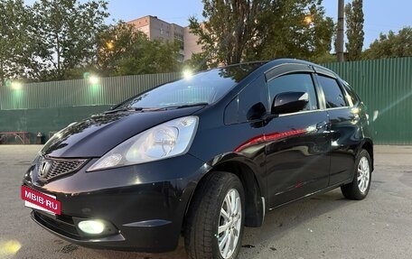 Honda Fit III, 2008 год, 730 000 рублей, 2 фотография