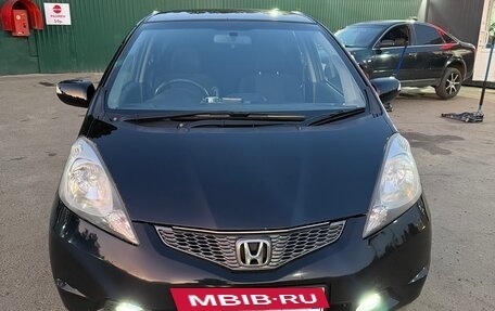 Honda Fit III, 2008 год, 730 000 рублей, 5 фотография