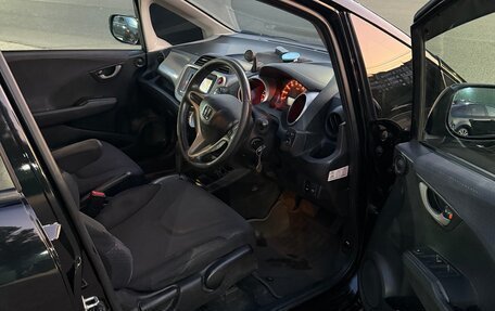 Honda Fit III, 2008 год, 730 000 рублей, 14 фотография