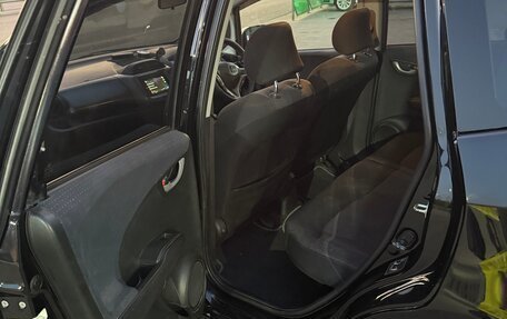 Honda Fit III, 2008 год, 730 000 рублей, 15 фотография