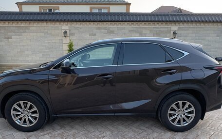 Lexus NX I, 2015 год, 2 300 000 рублей, 3 фотография