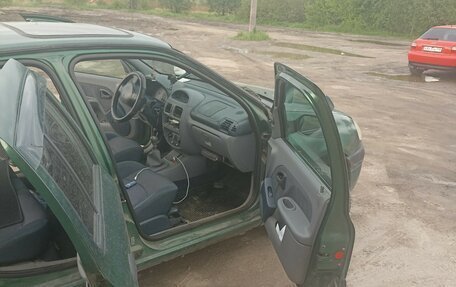 Renault Clio III, 2001 год, 169 000 рублей, 7 фотография