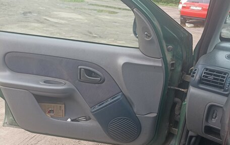 Renault Clio III, 2001 год, 169 000 рублей, 10 фотография