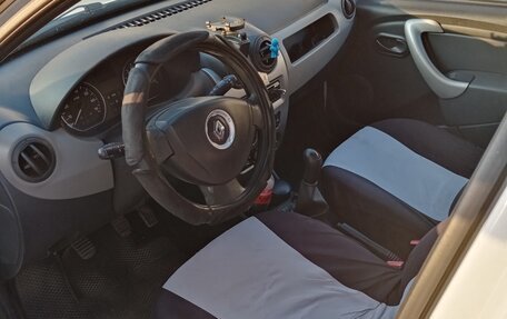 Renault Sandero I, 2012 год, 420 000 рублей, 3 фотография