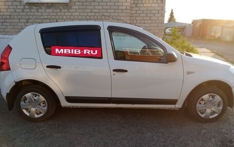 Renault Sandero I, 2012 год, 420 000 рублей, 4 фотография