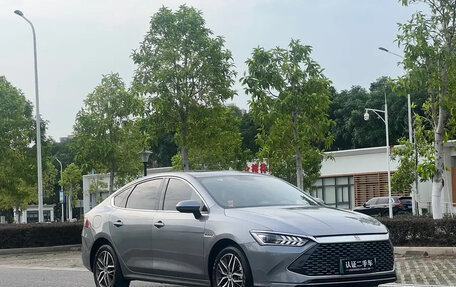 BYD Qin, 2021 год, 1 350 111 рублей, 3 фотография